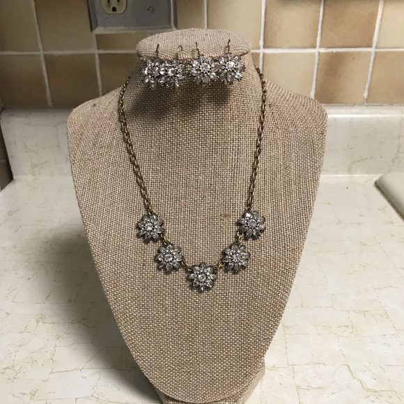 Chloe + Isabel Jewelry - Petite Mirabelle necklace and 2 sets of earrings Chloe + Isabel Jewelry - Petite Mirabelle necklace and 2 sets of earrings